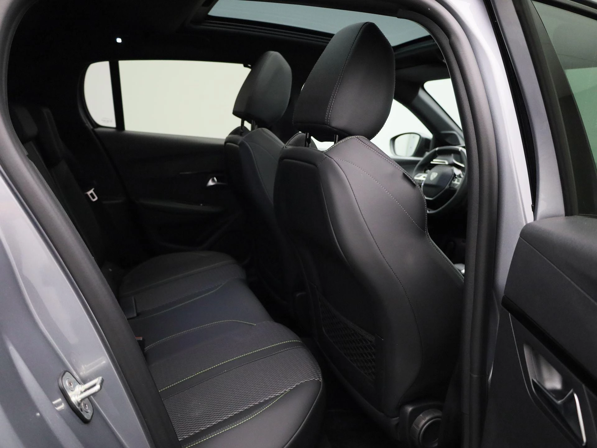 Peugeot 208 1.2 PureTech 100 GT