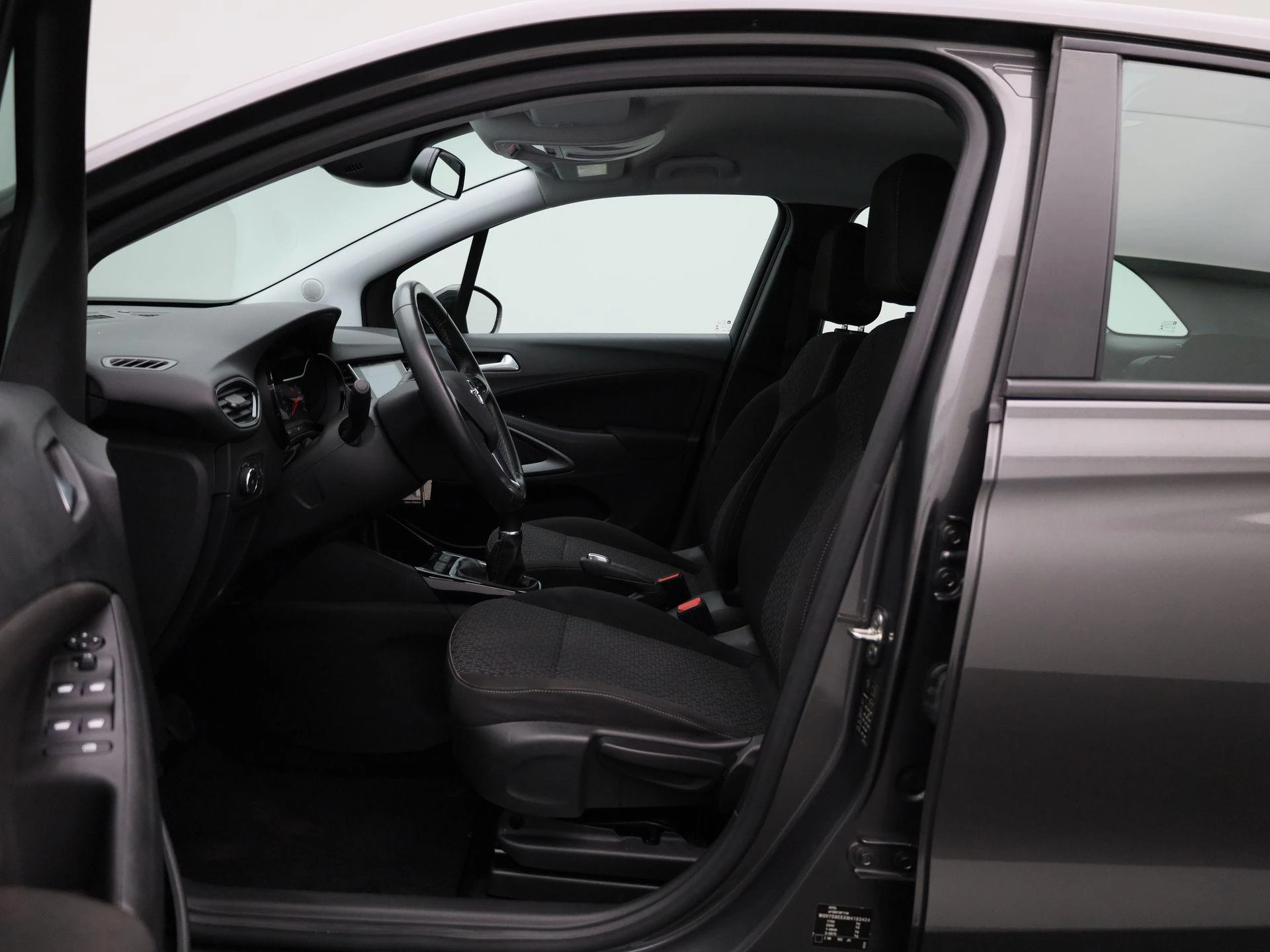 Opel-Crossland-image-8