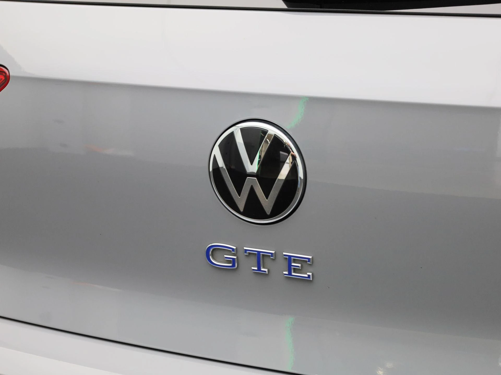 Volkswagen-Golf-image-37