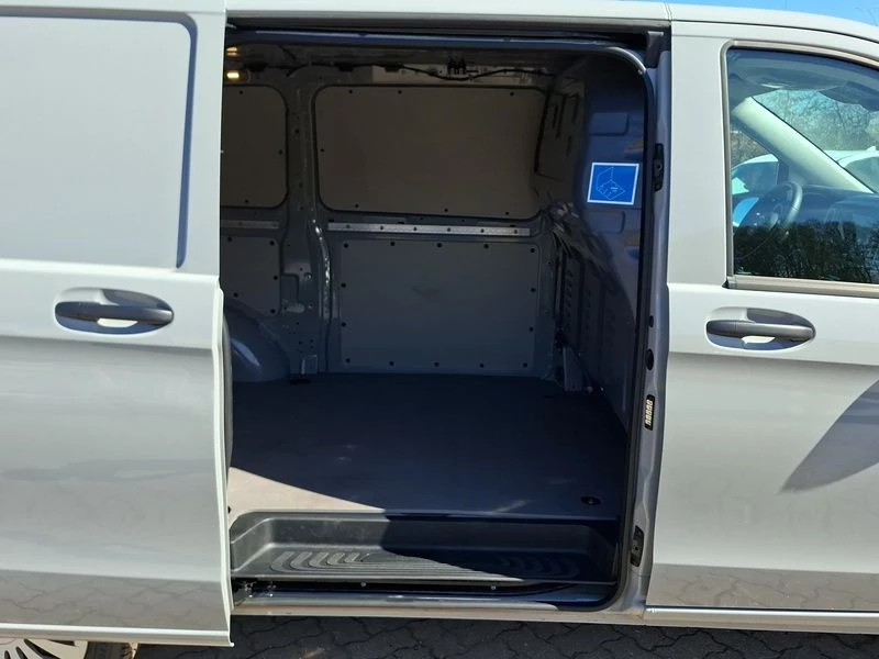 Mercedes-Benz Vito 116 NEUES MODELL KAMERA NAVI TEMPOMAT MBUX