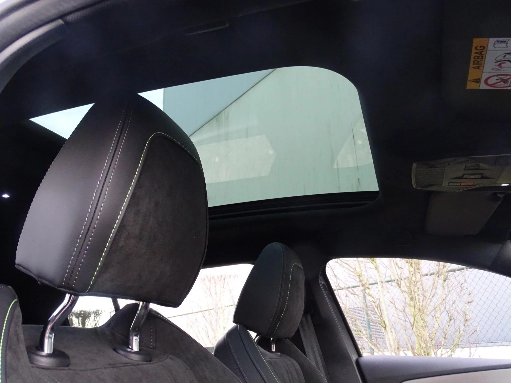 Peugeot-408-image-24