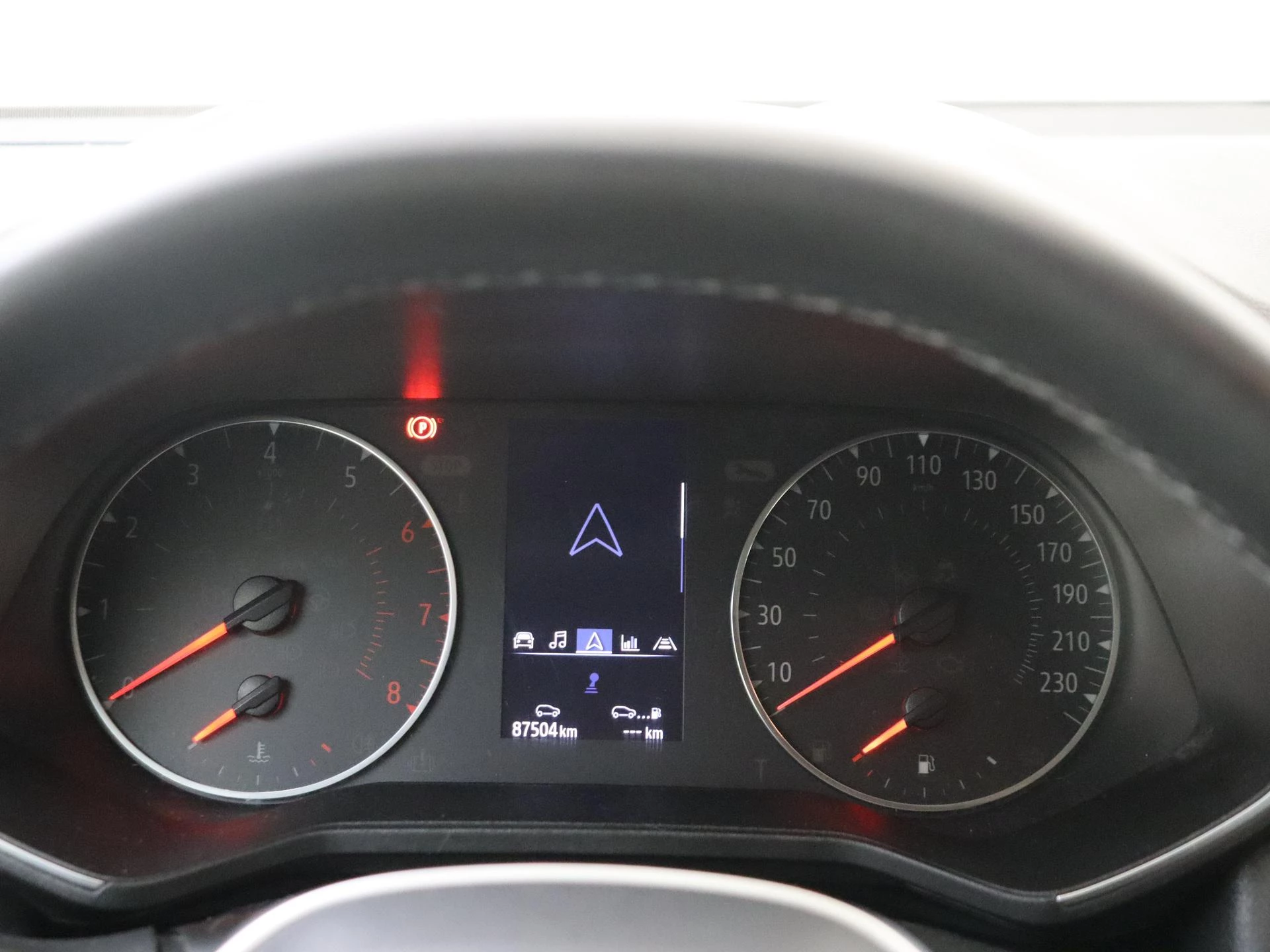 Renault-Clio-image-11