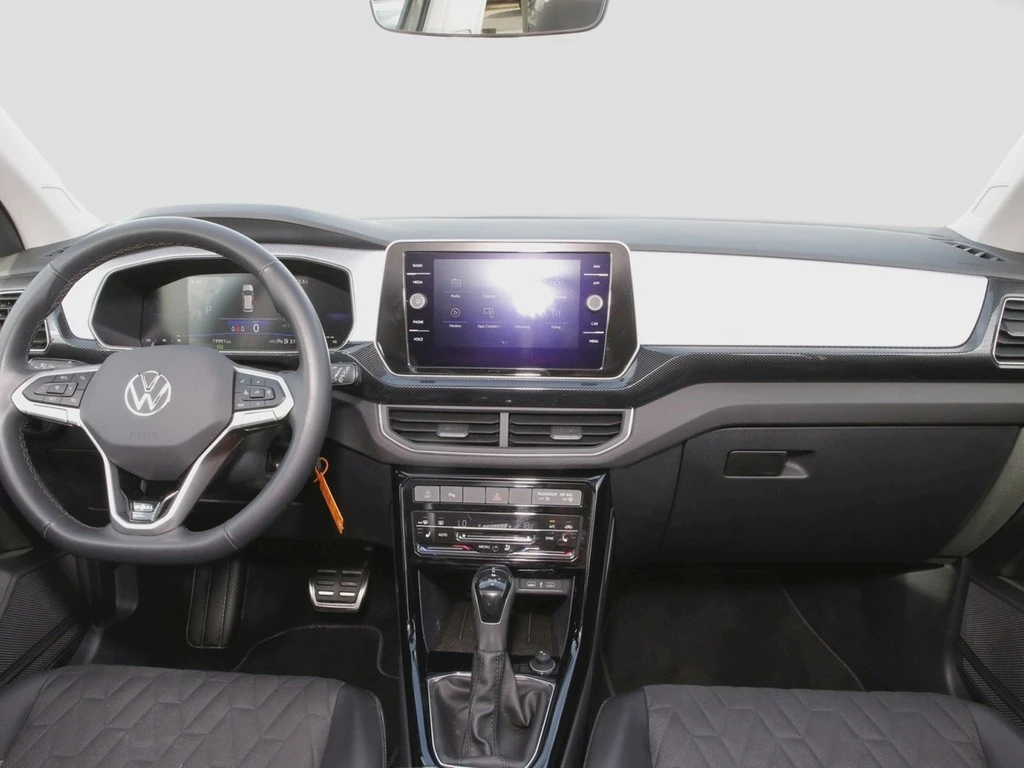 Volkswagen-T-Cross-image-11