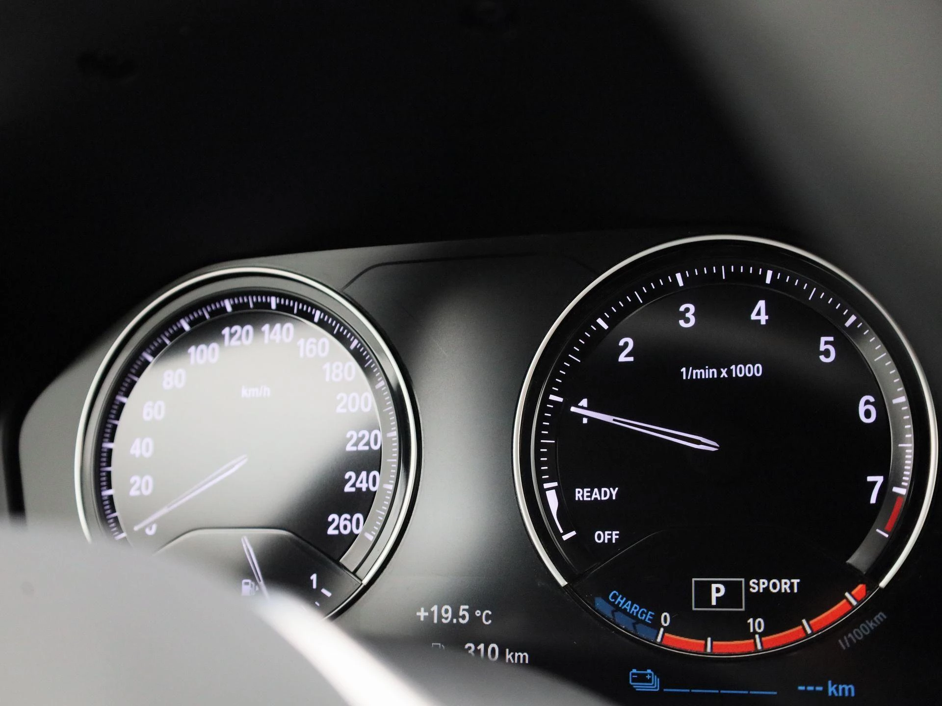 BMW-X1-image-27