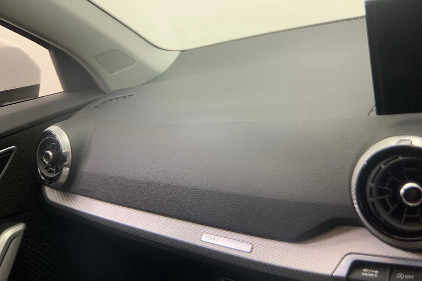 Audi-Q2-image-17