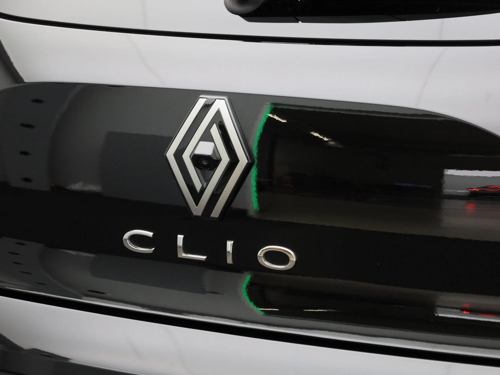 Renault-Clio-image-32