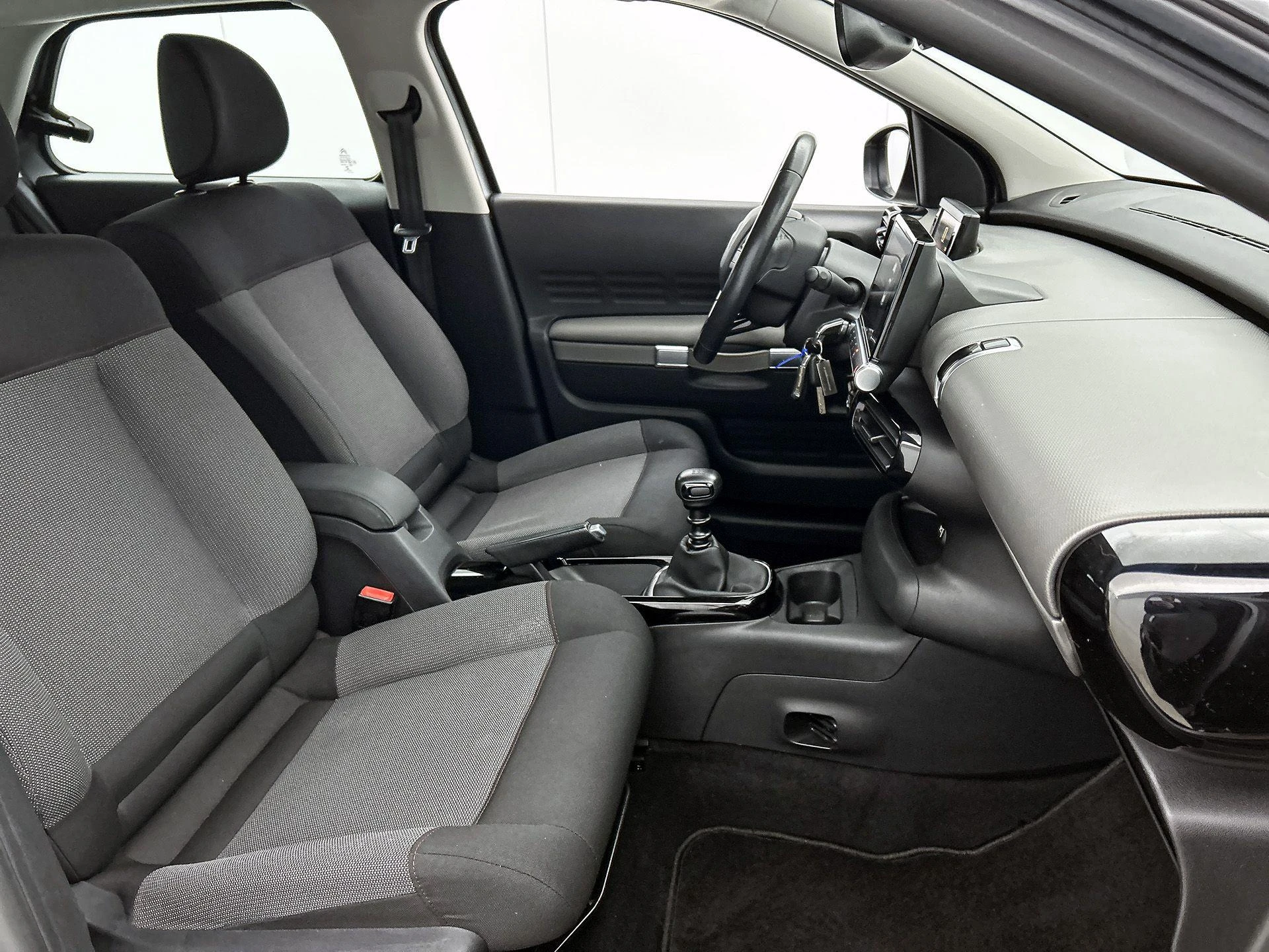 Citroën-C4 Cactus-image-21