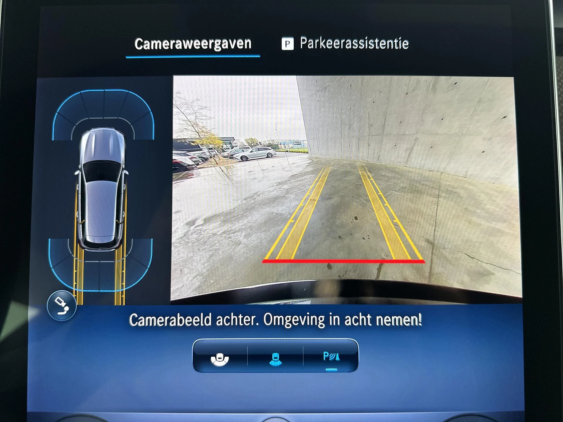 Mercedes-Benz C-Klasse 300 e AMG Line Estate + NIGHTPAKKET + TREKHAAK + CARPLAY + LED +