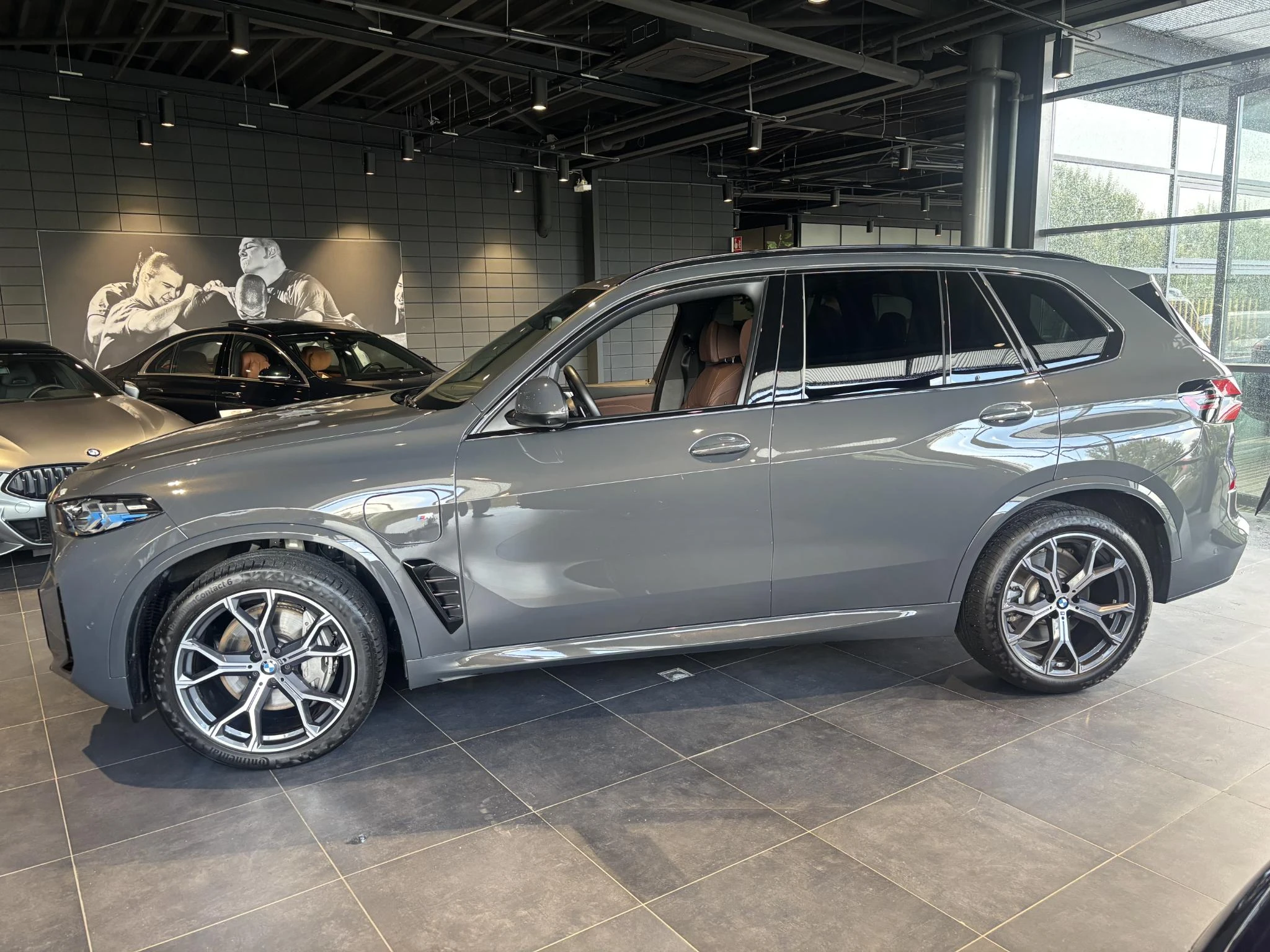 BMW-X5-image-6