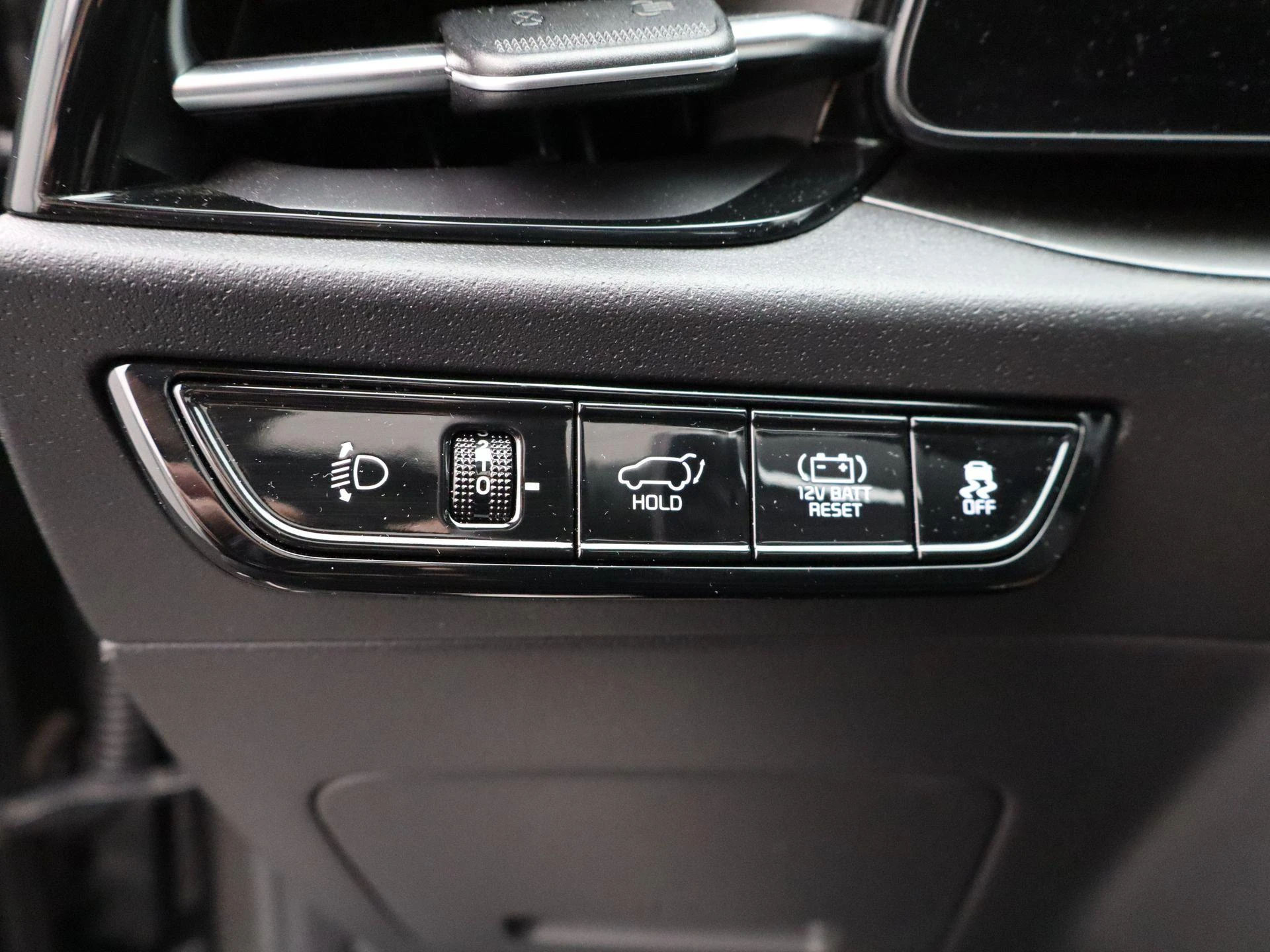 Kia-Niro-image-30