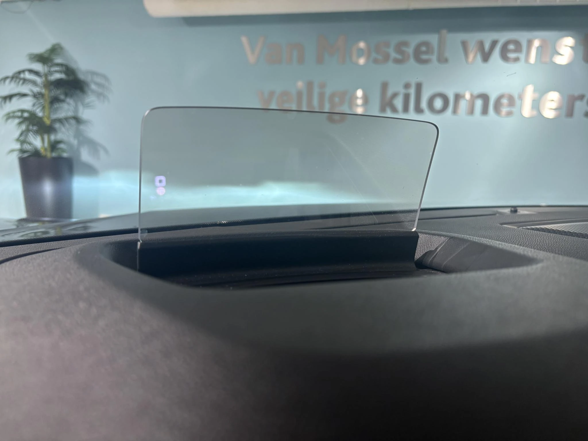 Citroën-ë-C4-image-15