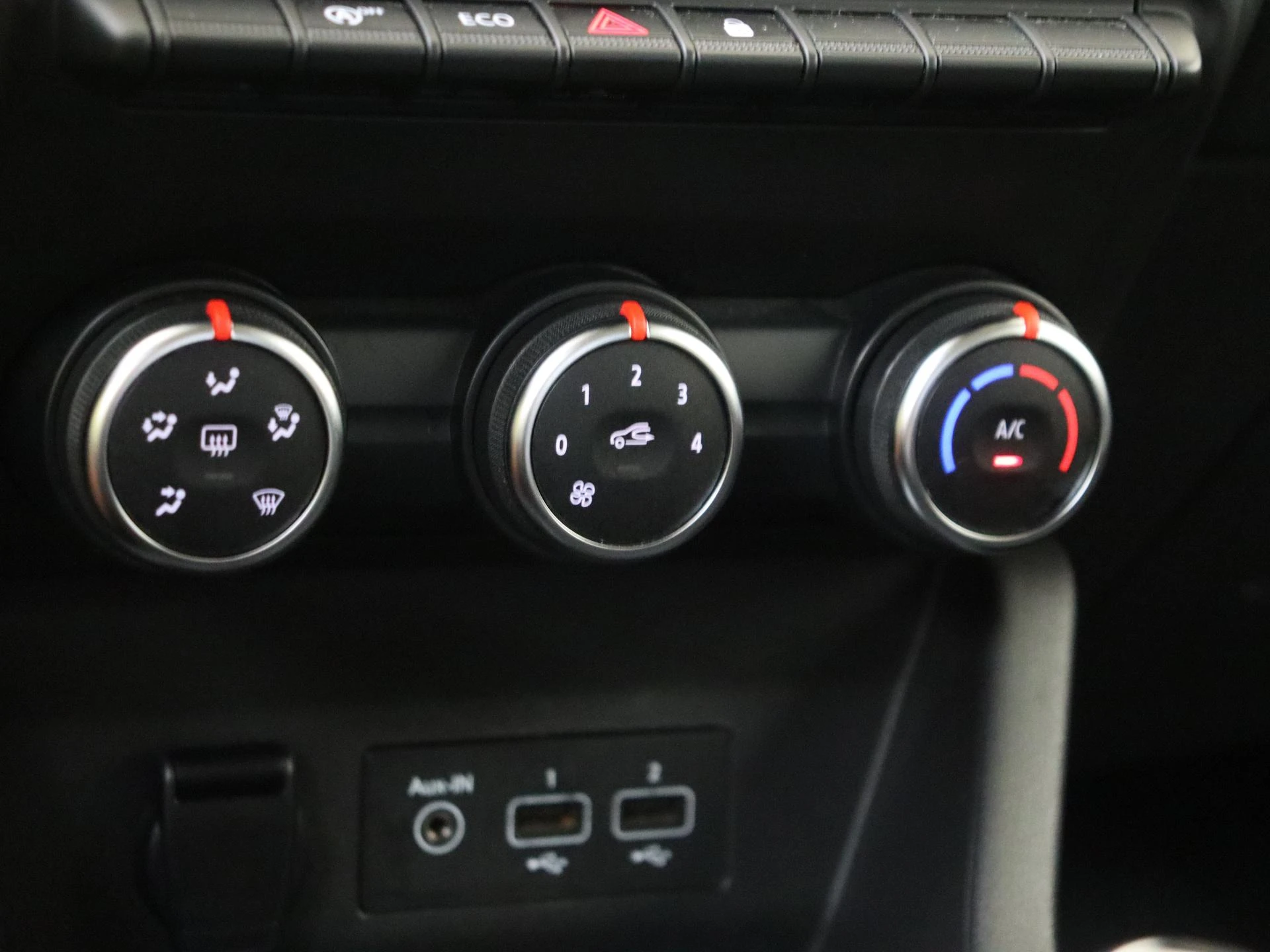 Renault-Clio-image-19