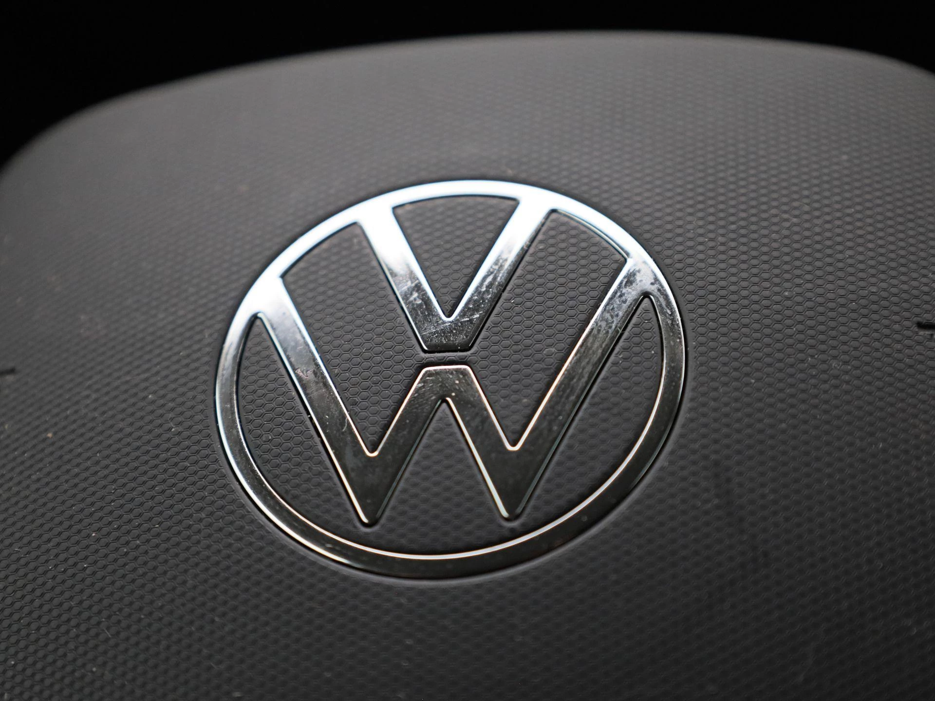 Volkswagen-Transporter-image-33