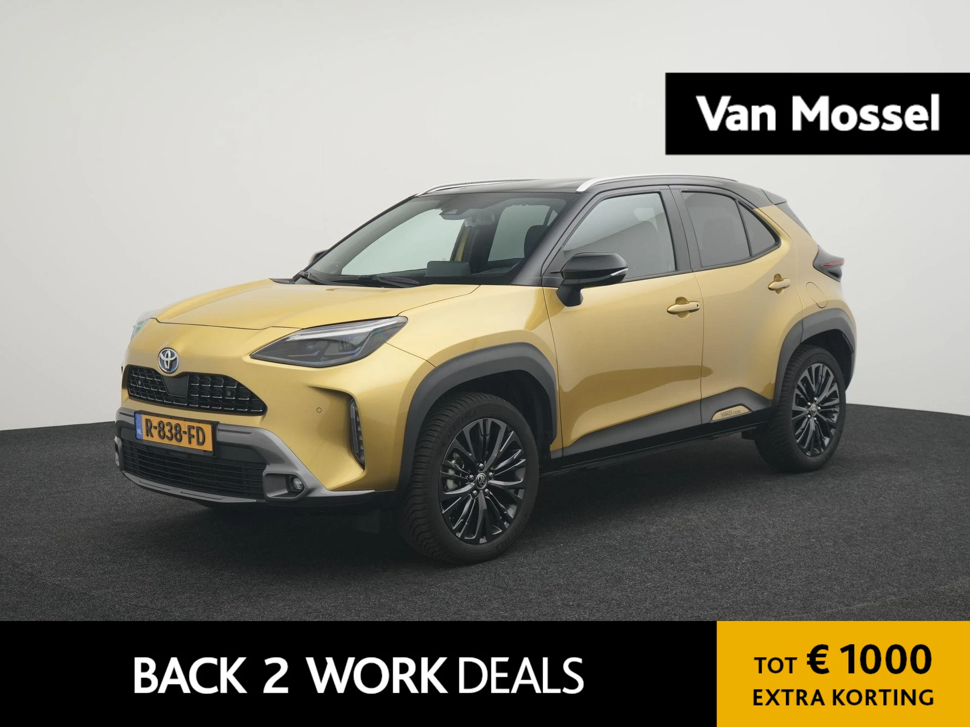 Toyota-Yaris Cross-image-0