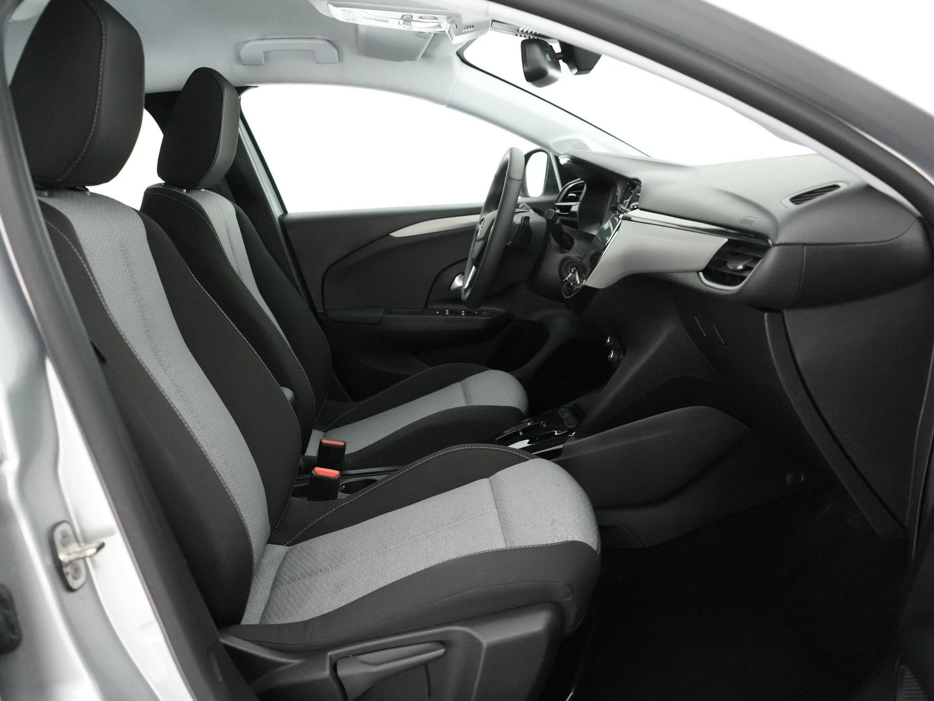 Opel-Corsa-image-11