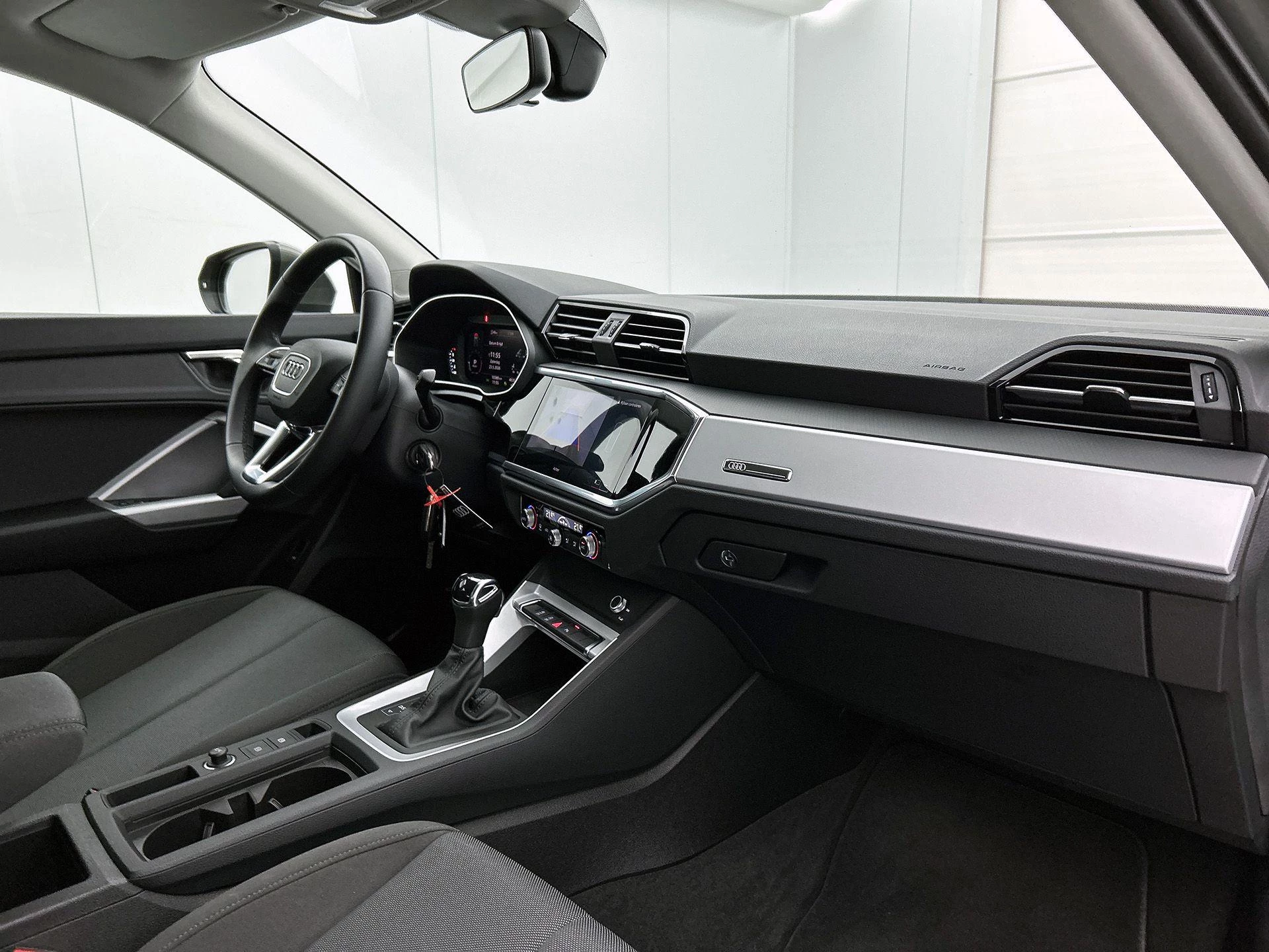 Audi-Q3-image-17