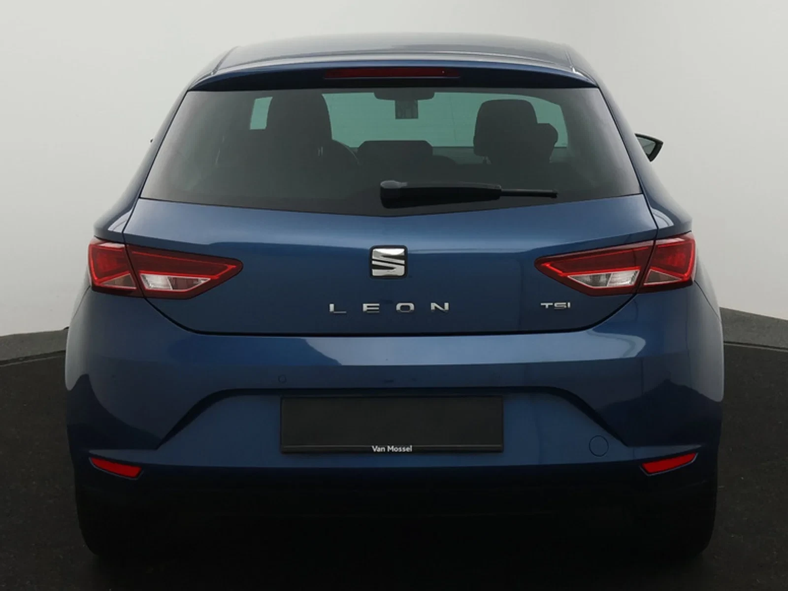 SEAT Leon Leon TSI 110PK *LEDER*ALCANTARA*CRUISE*NAVI*PDC*DAB RADIO*BLTH*...*