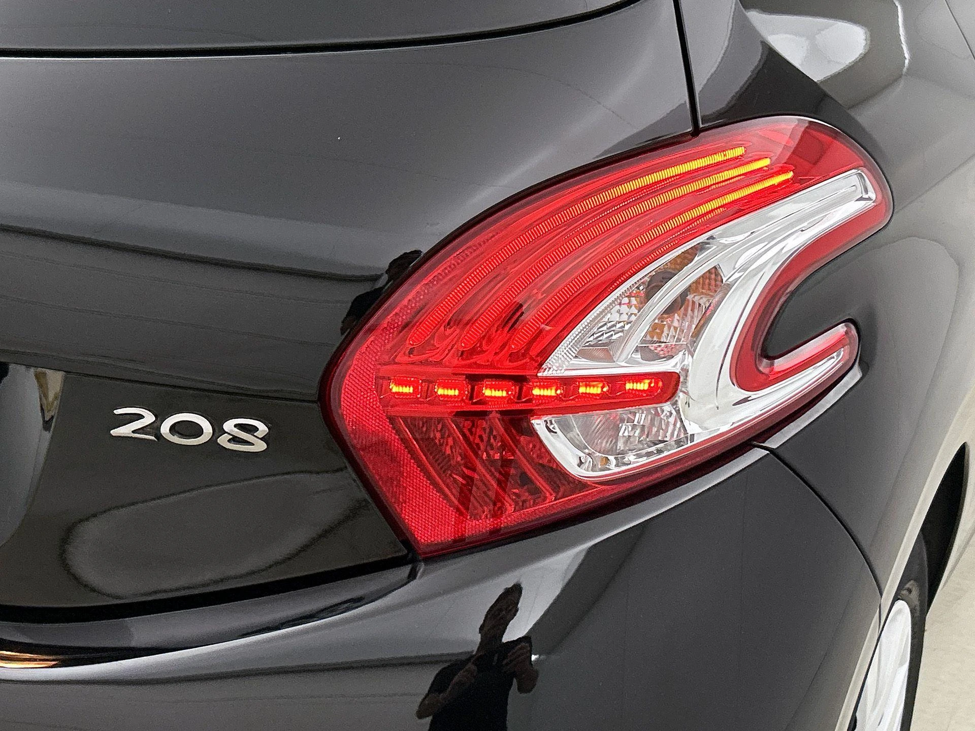 Peugeot-208-image-15