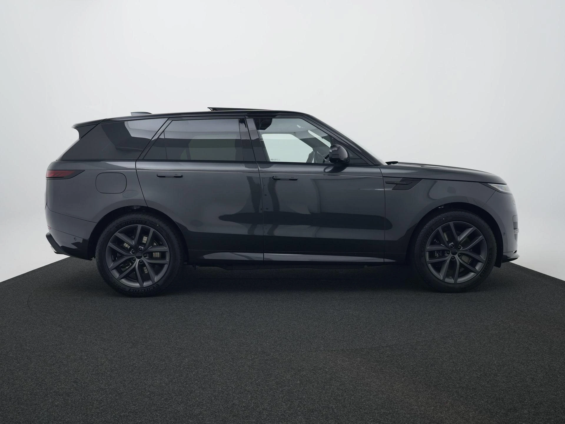 Land Rover-Range Rover Sport-image-5
