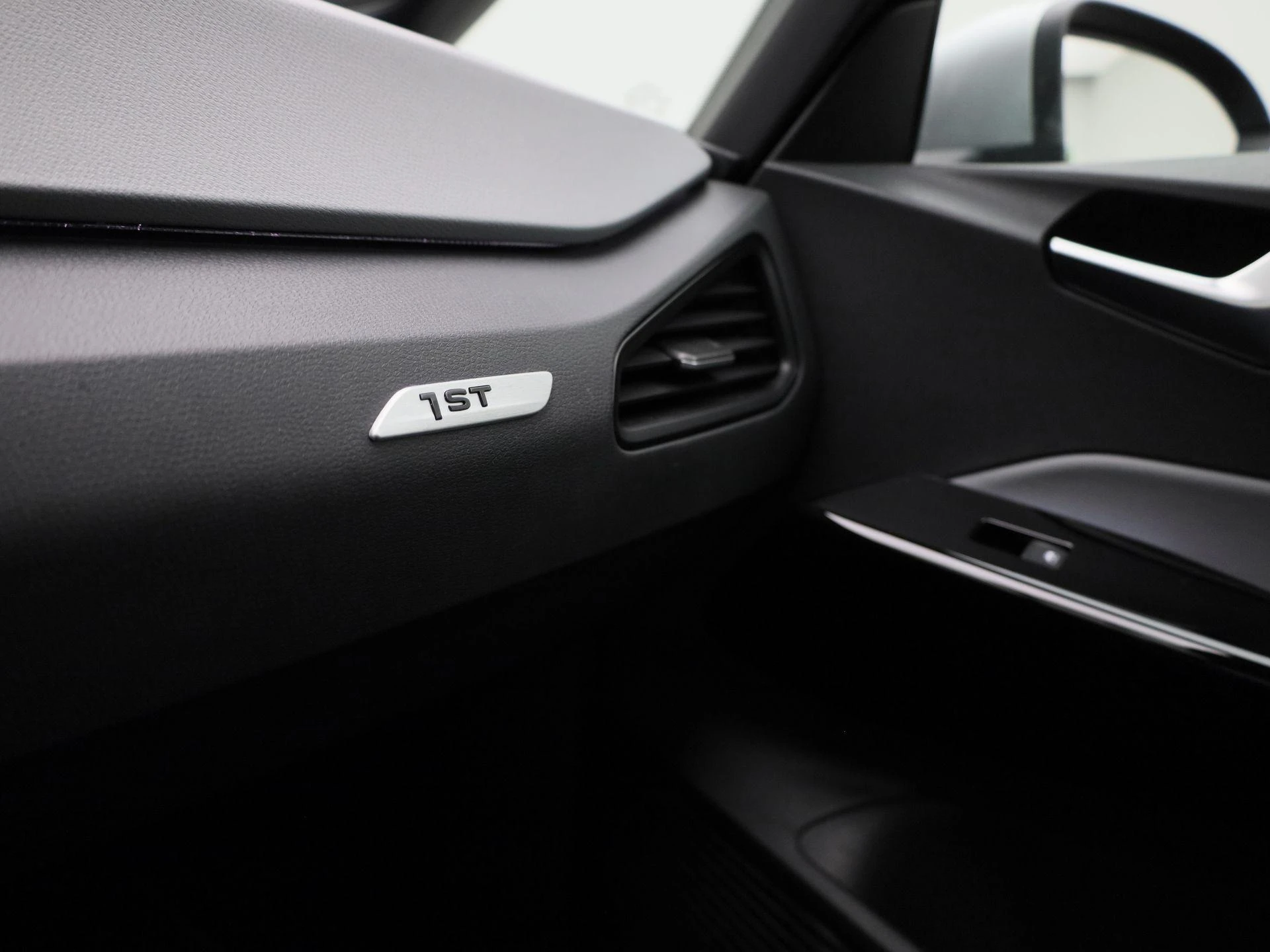 Volkswagen-ID.3-image-23