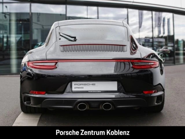 Porsche-911-image-6