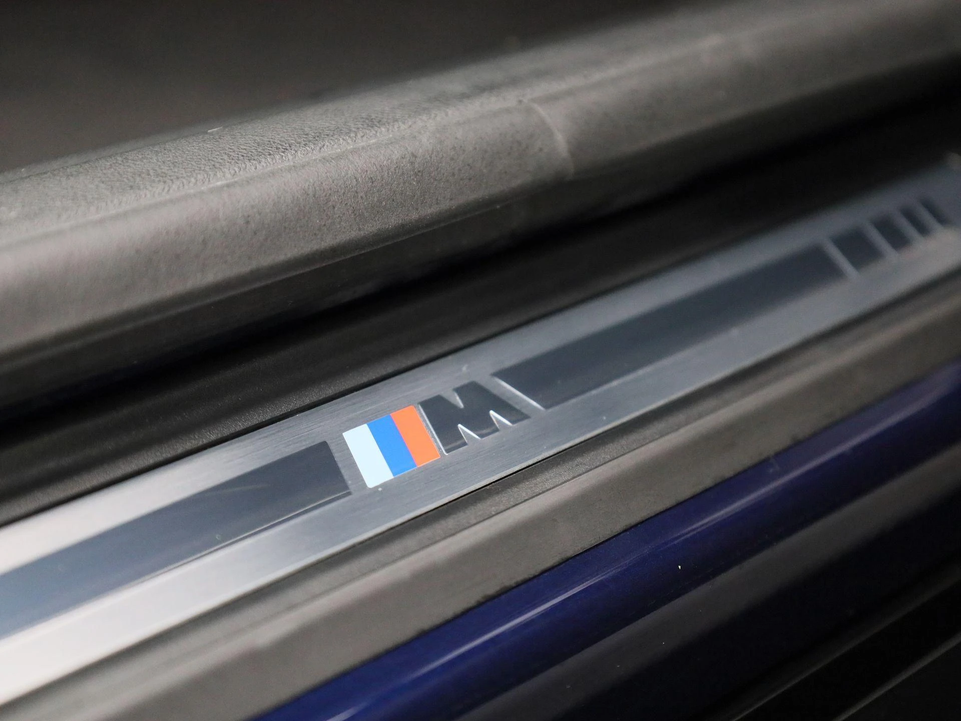 BMW-i4-image-48