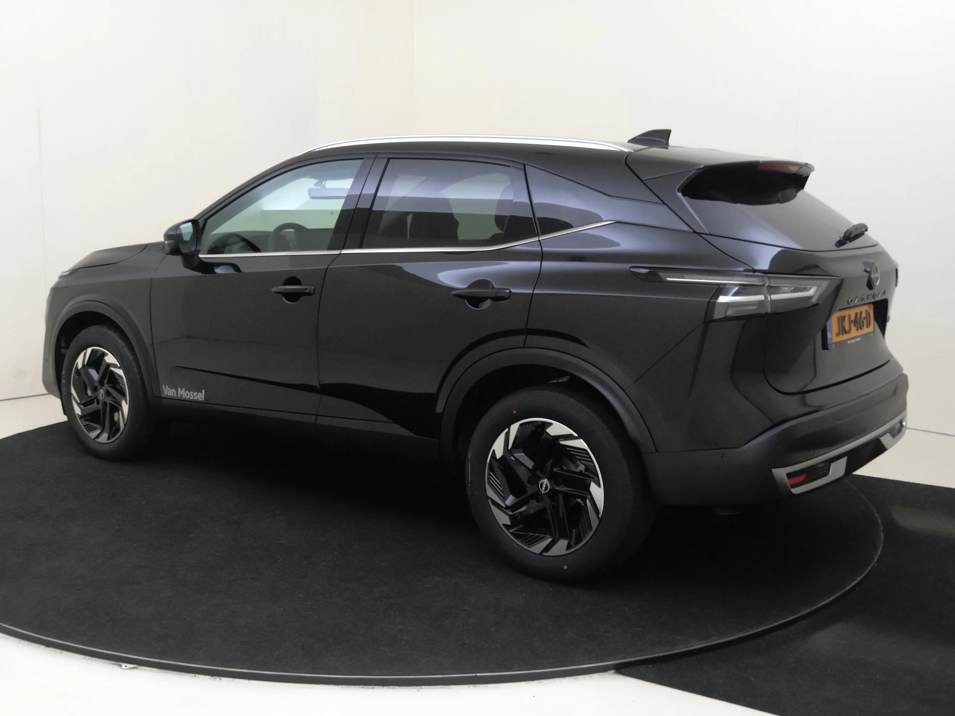 Nissan-QASHQAI-image-2