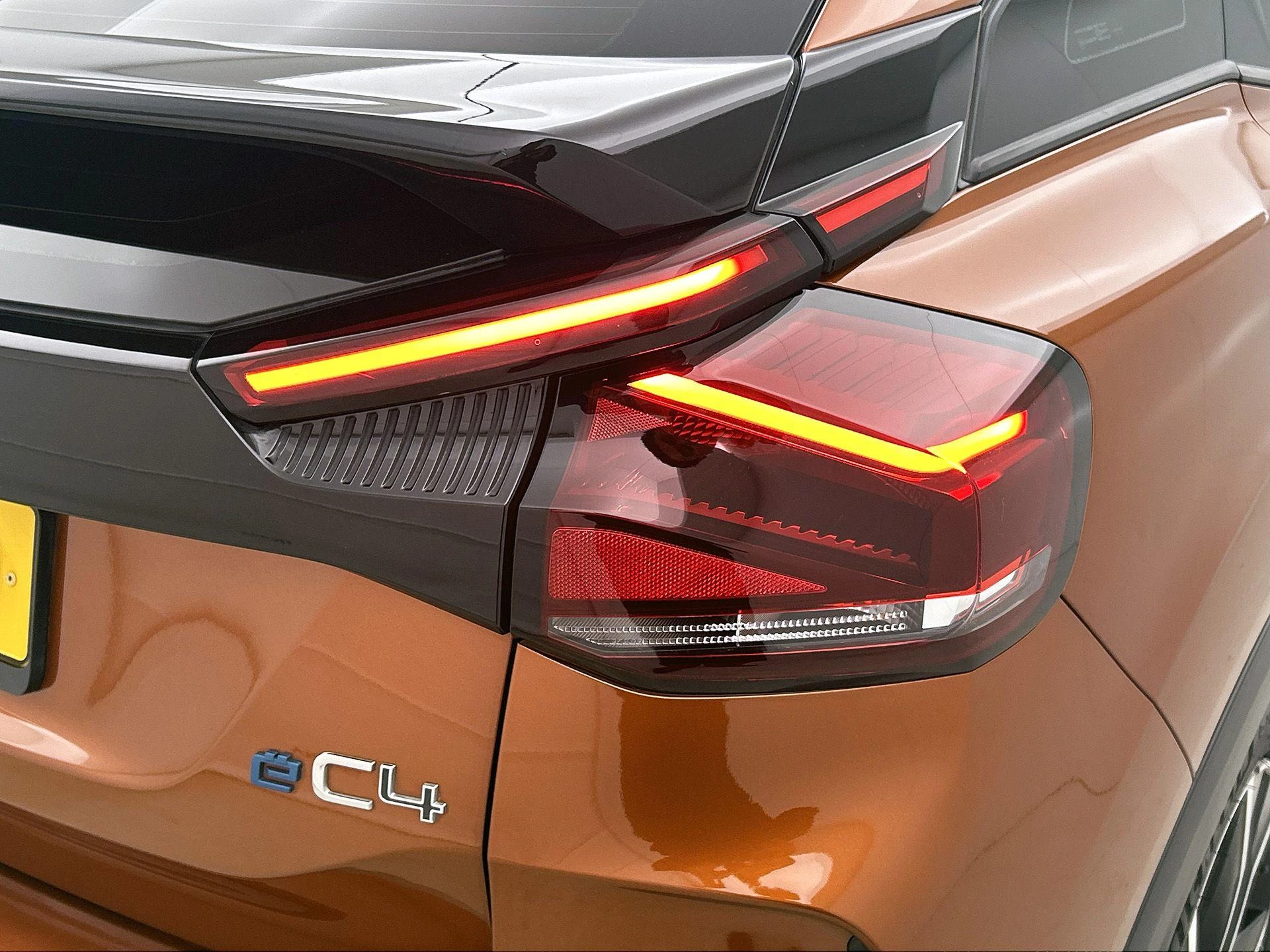 Citroën-ë-C4-image-15