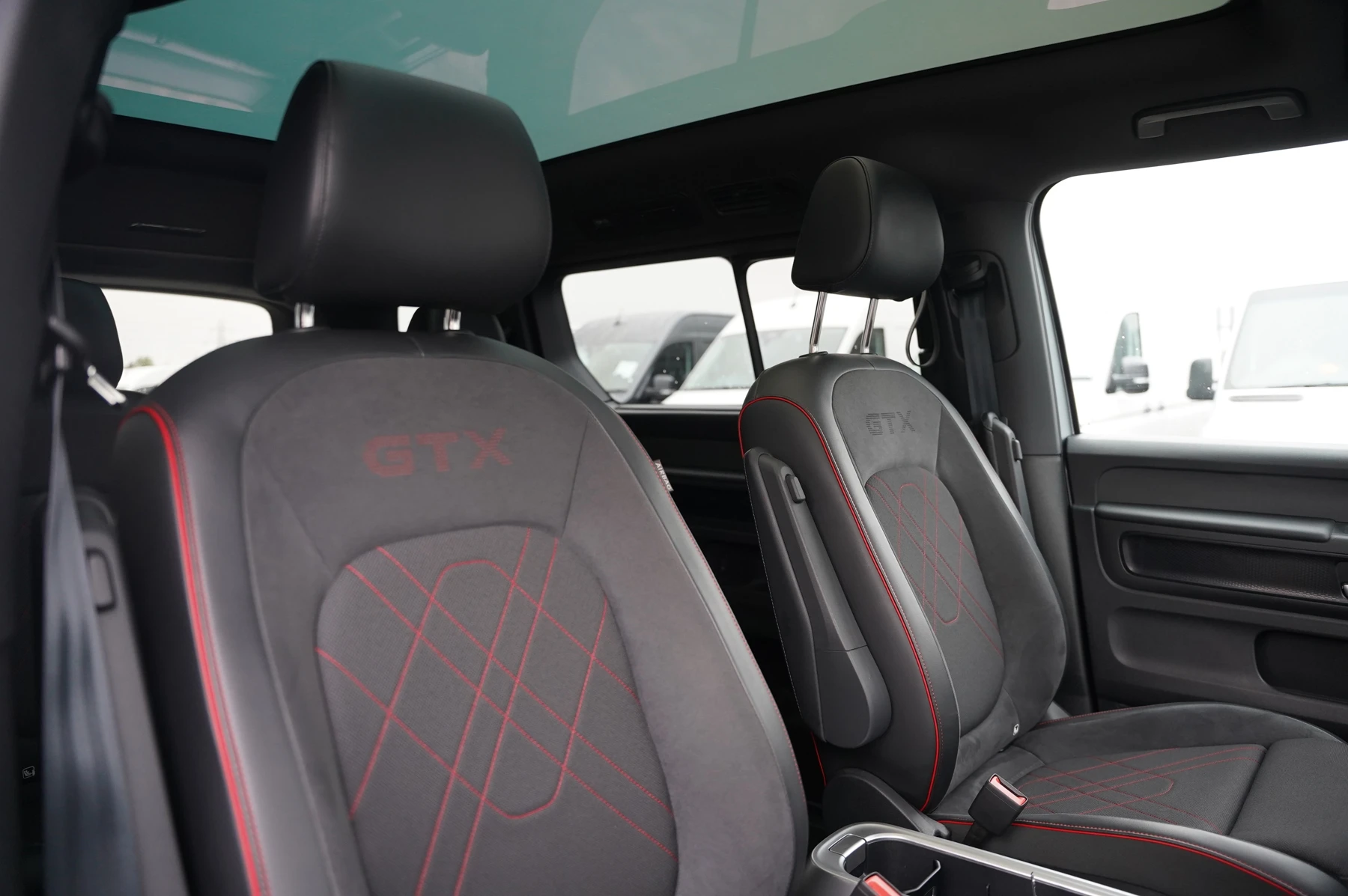 Volkswagen-ID. Buzz-image-8
