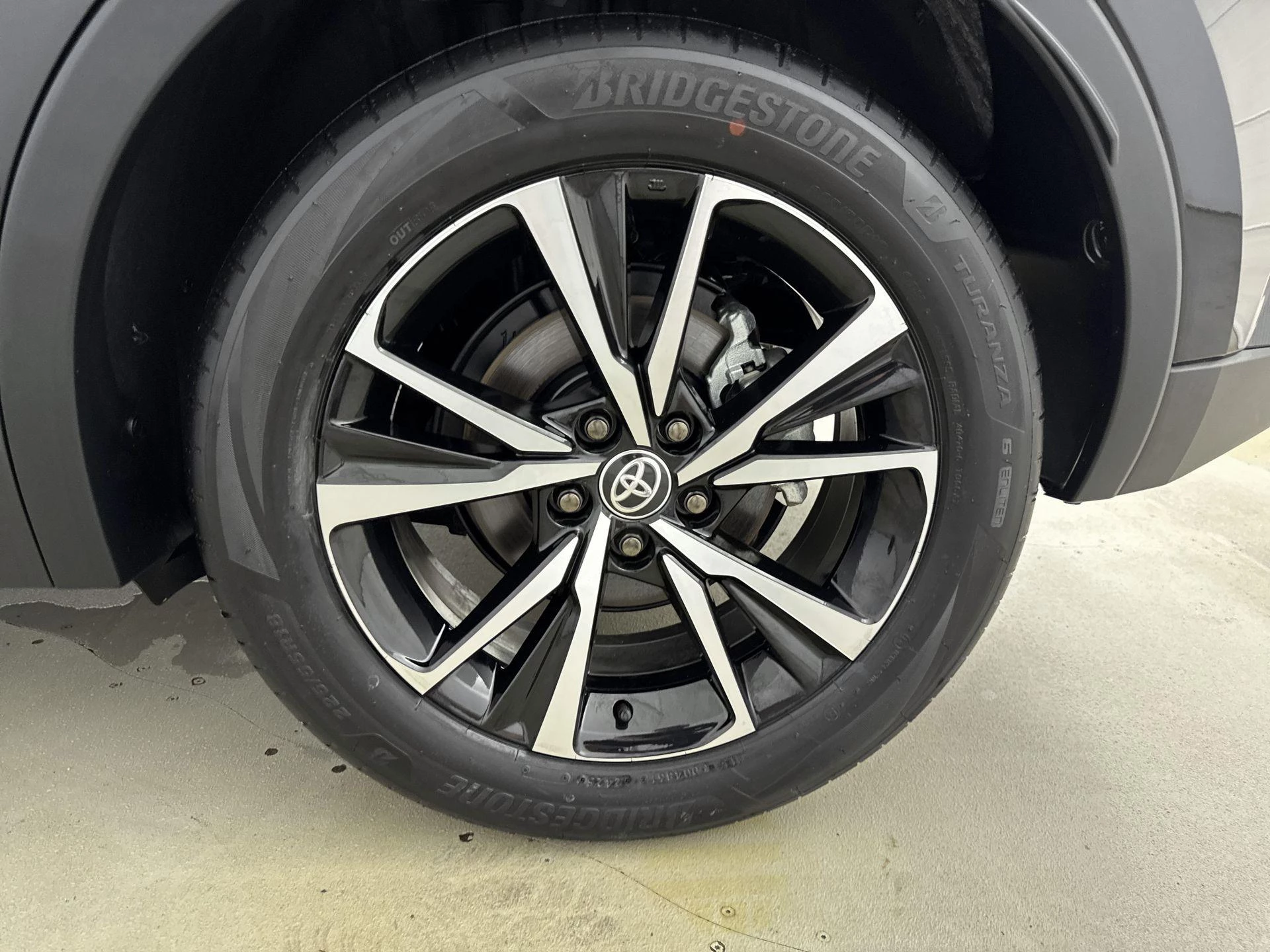 Toyota C-HR 2.0 Plug-in Hybrid Dynamic 220PK