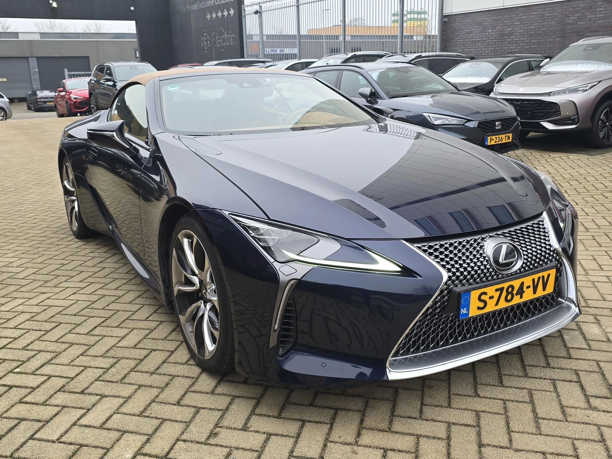 Lexus-LC-image-4