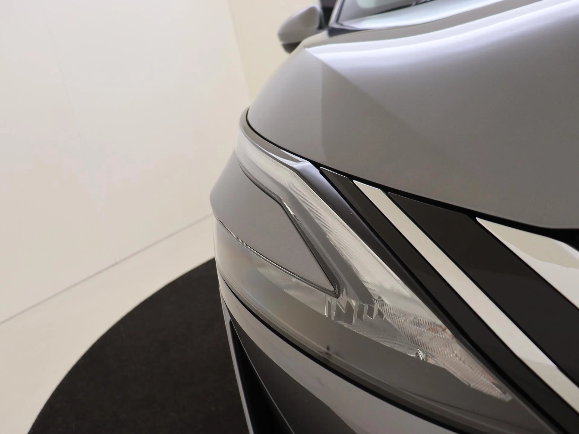 Nissan-QASHQAI-image-8