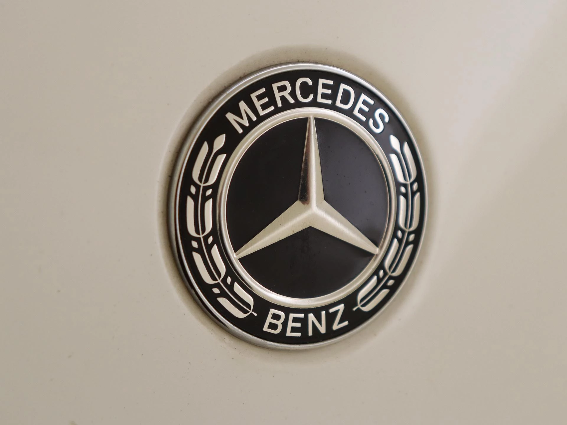 Mercedes-Benz-CLA-image-27