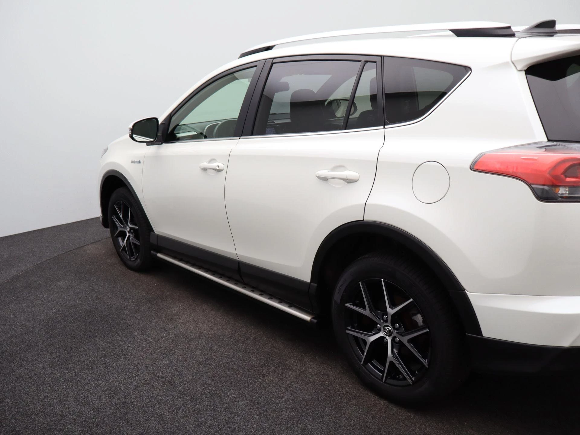 Toyota-RAV4-image-35