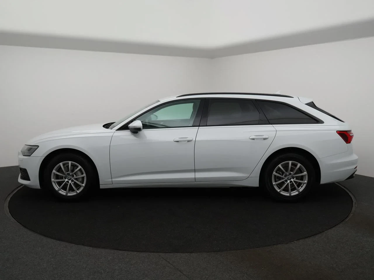 Audi-A6-image-6