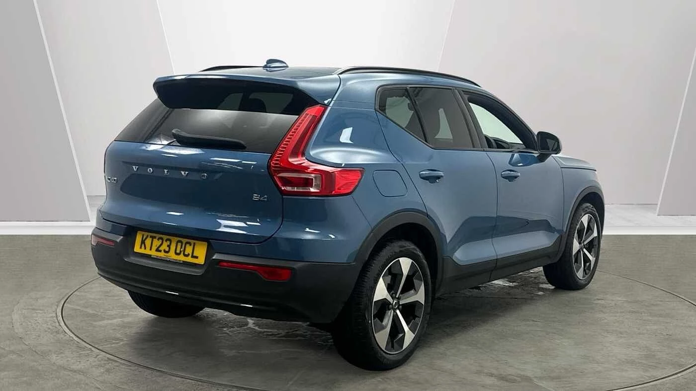 Volvo-XC40-image-1