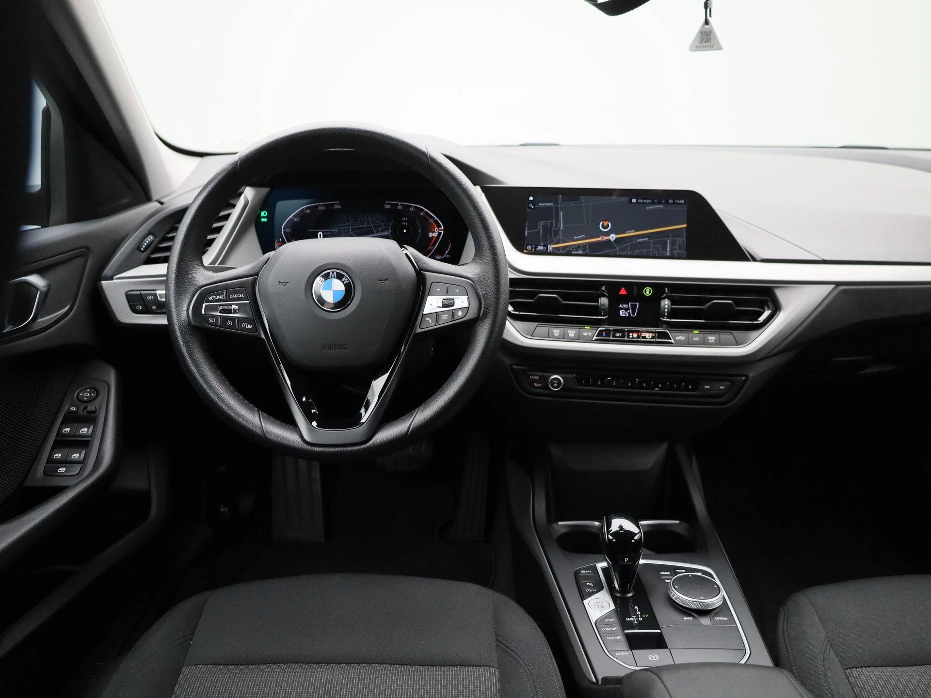 BMW Série 1 Hatch 116iA (80 kW)