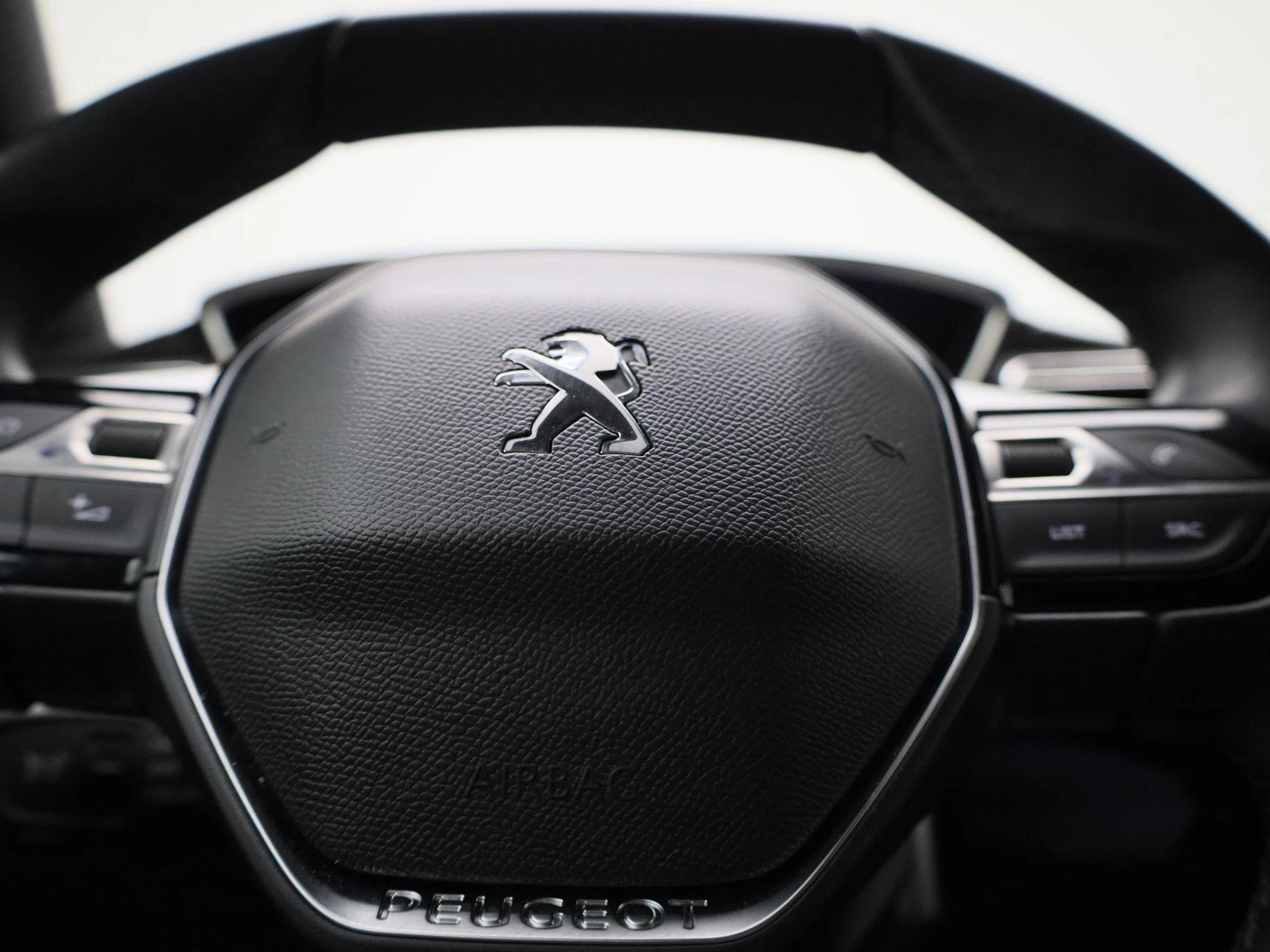 Peugeot-508-image-29