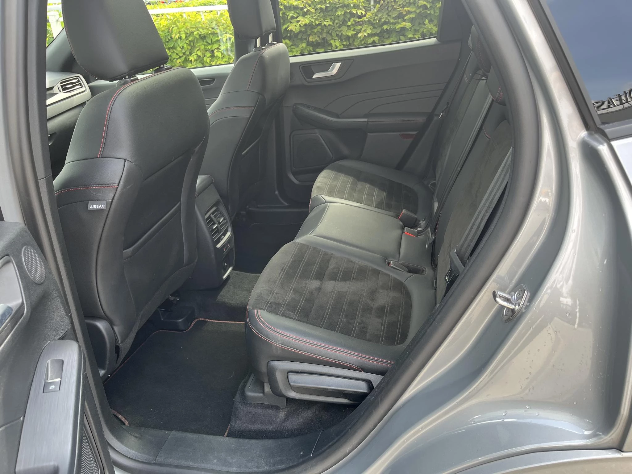 Ford-Kuga-image-12