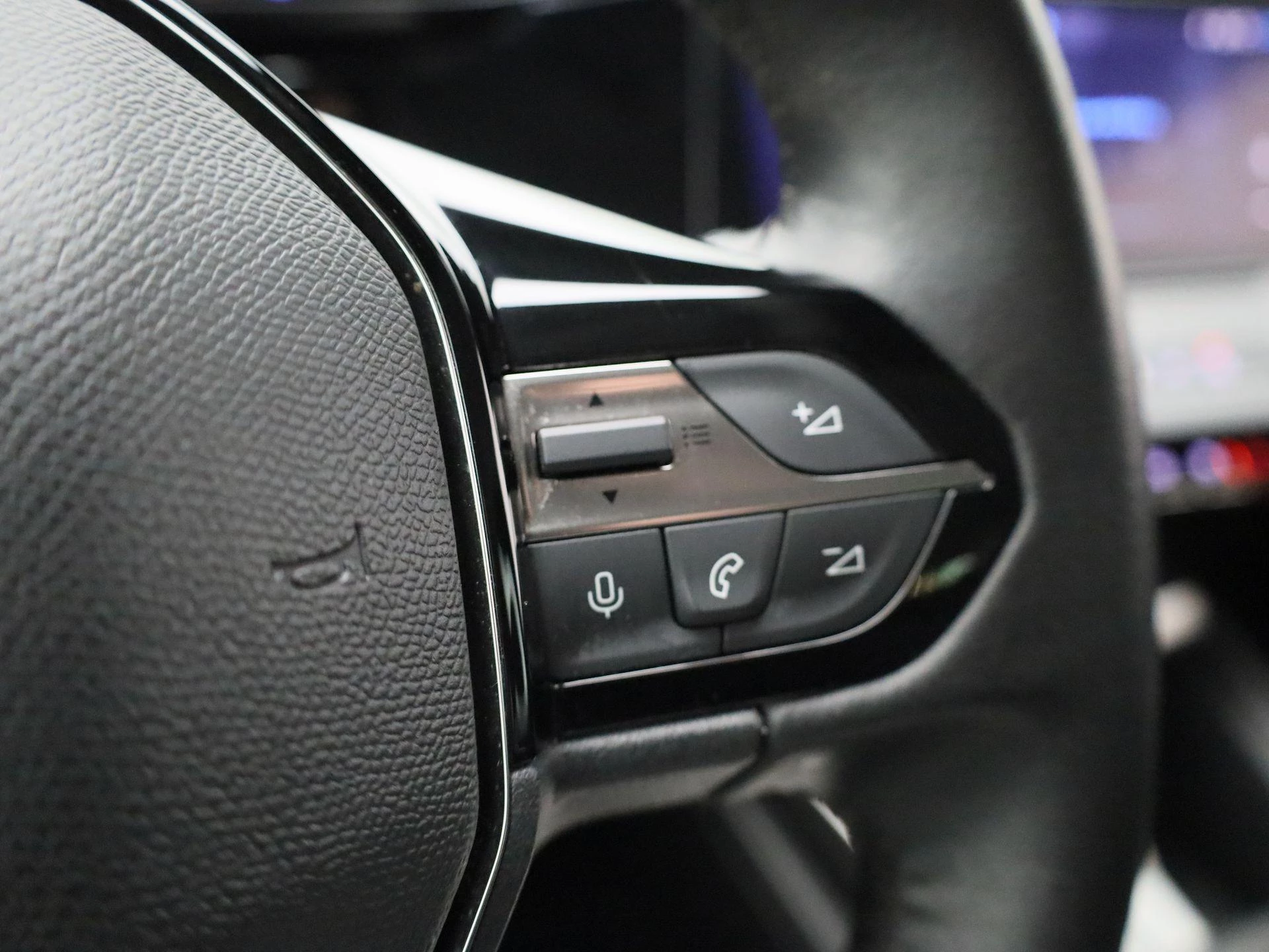 Peugeot 308 1.2 PureTech 130 S&S Active Pack