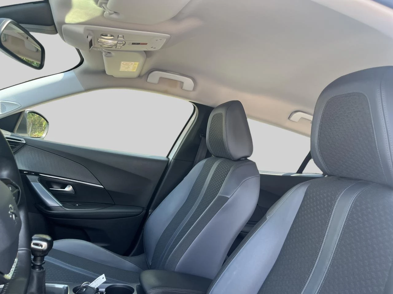 Peugeot-2008-image-13