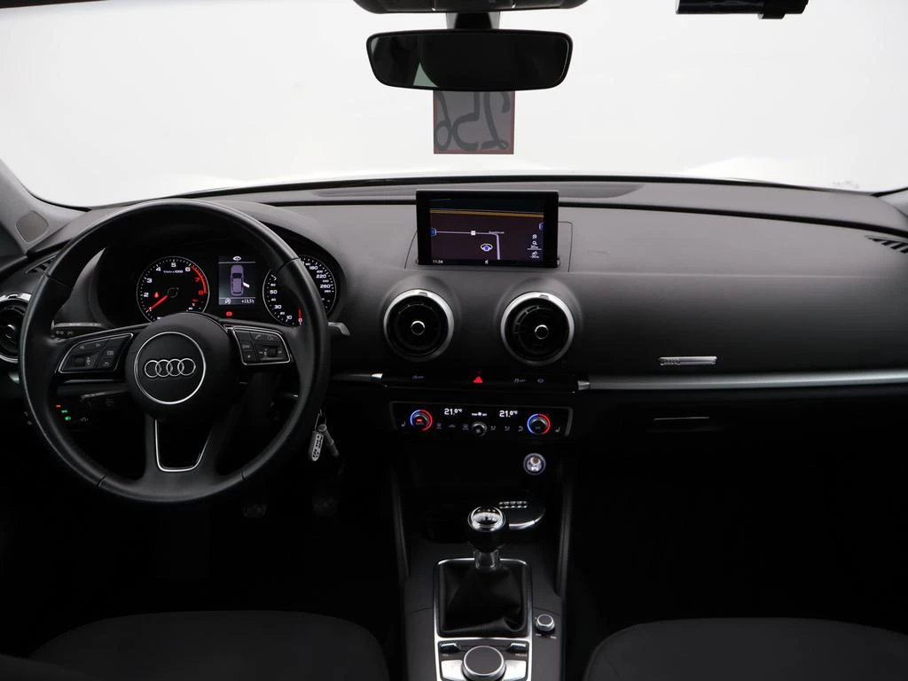 Audi A3 Sportback 30TFSI 116PK *TREKHAAK*CRUISE*NAVI*ZETELVERWARMING*BLTH*DAB RADIO*...*