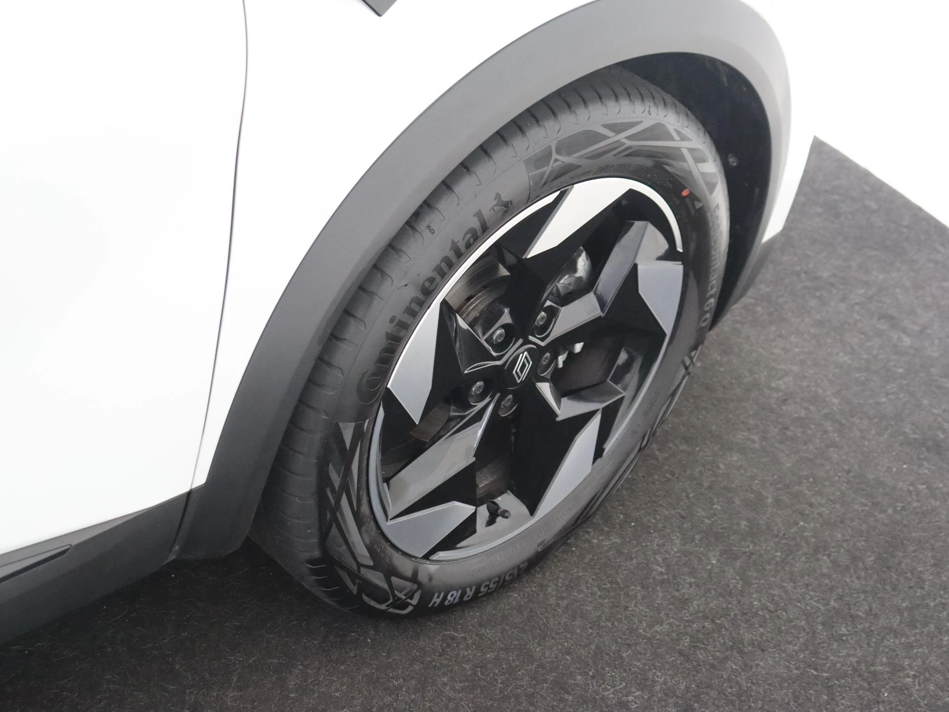 Renault-Captur-image-10