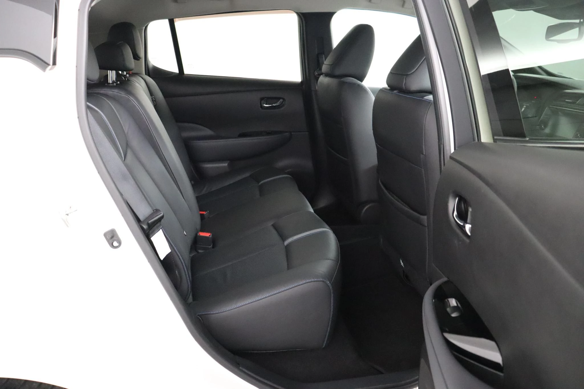 Nissan-Leaf-image-36