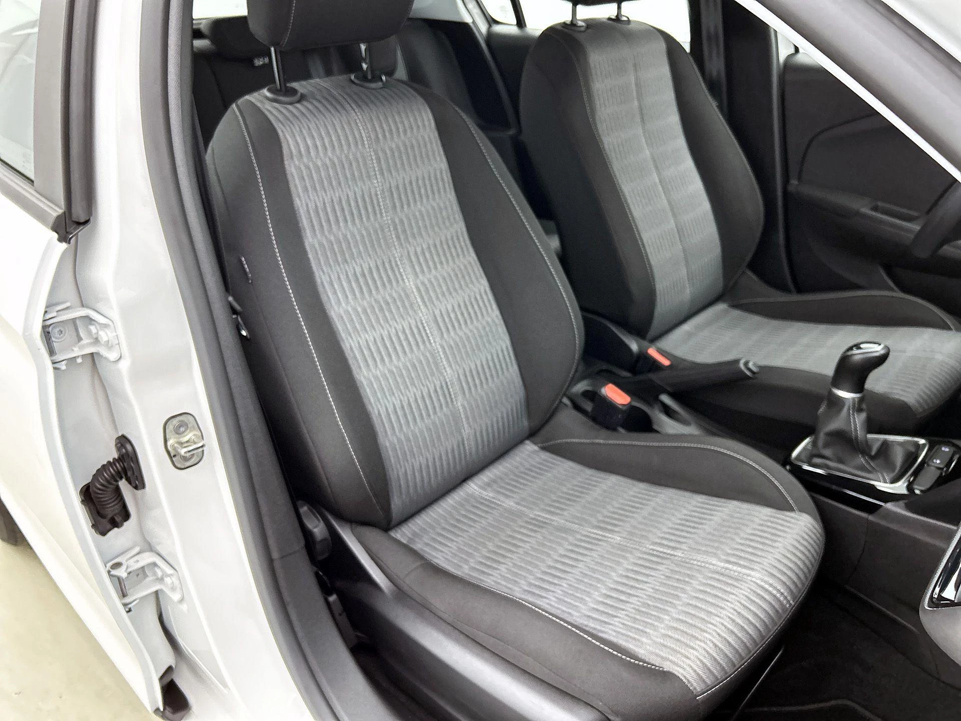 Opel-Corsa-image-33