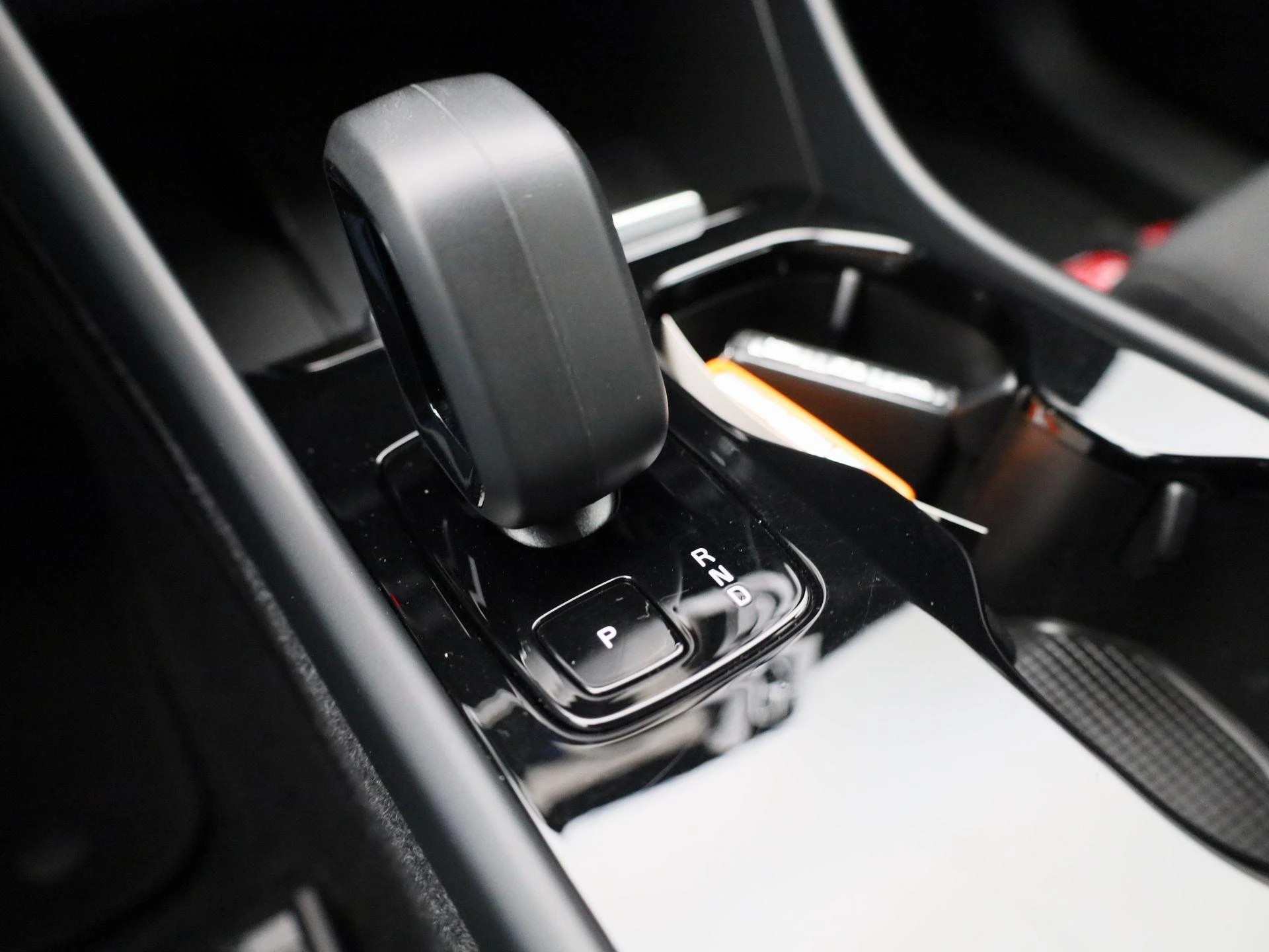 Volvo-XC40-image-24