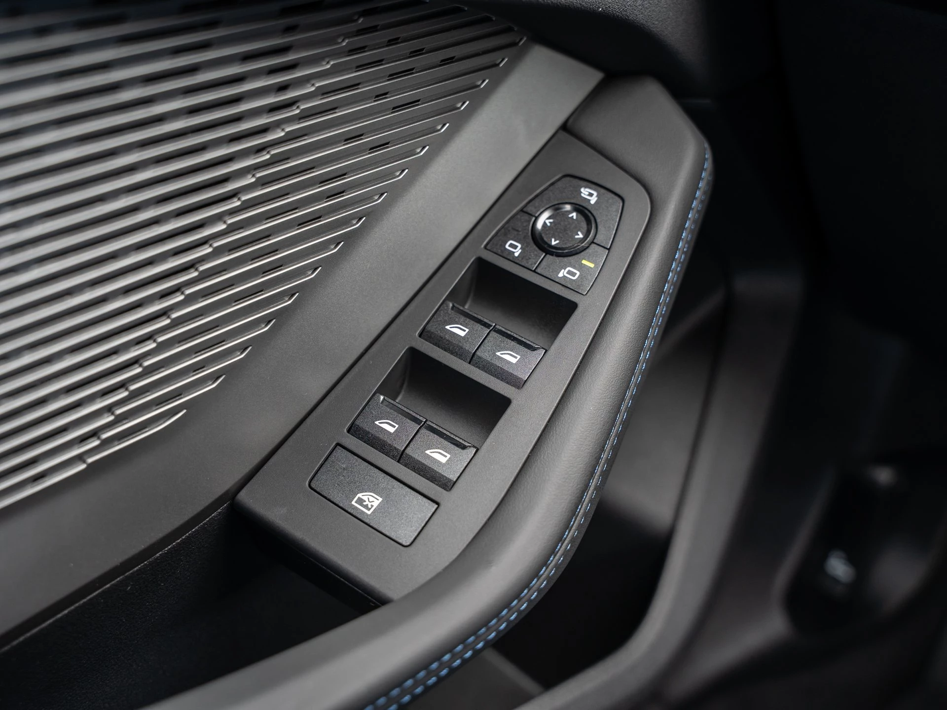 BMW-1er Reihe-image-13