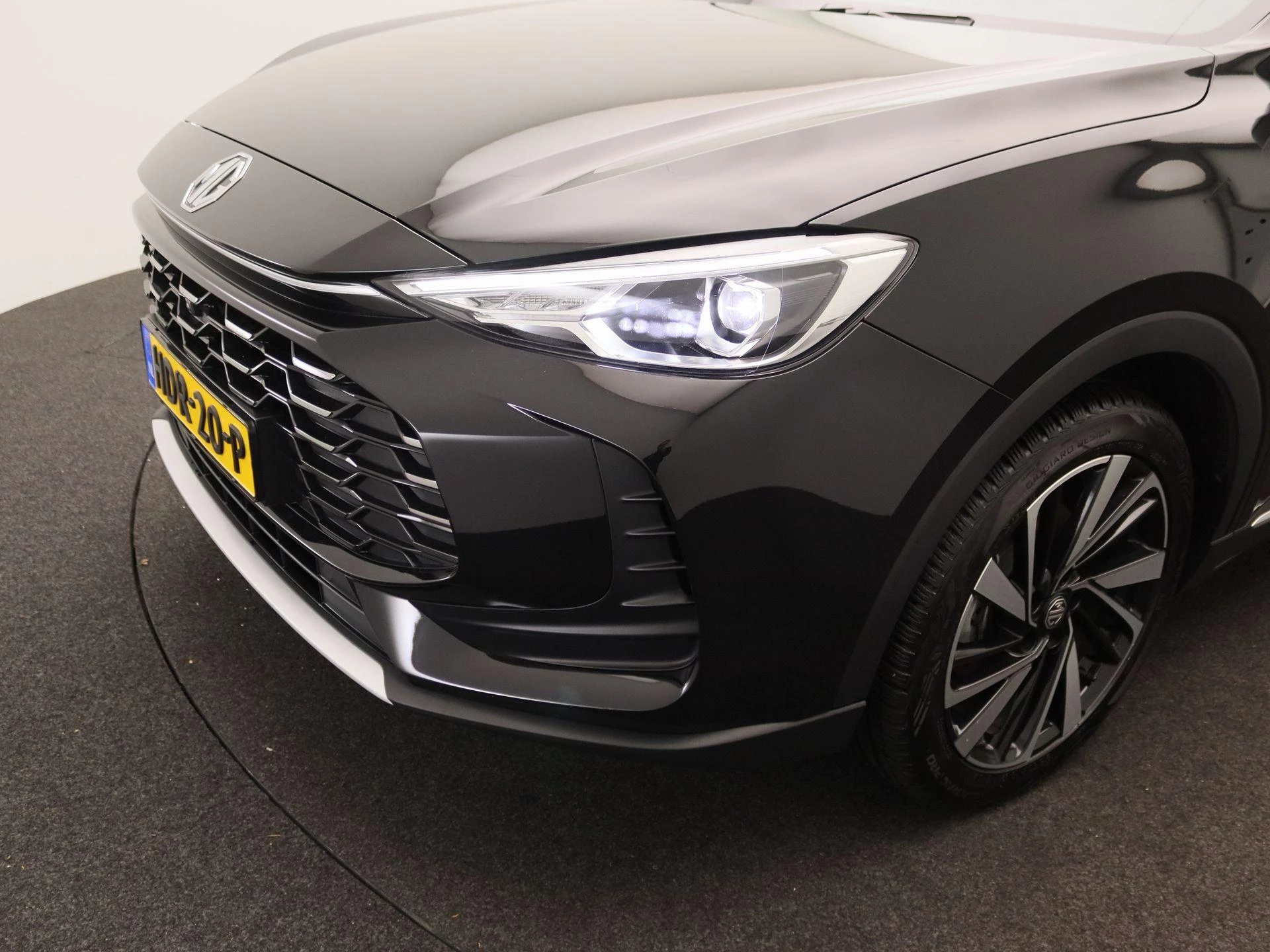 MG-ZS-image-15