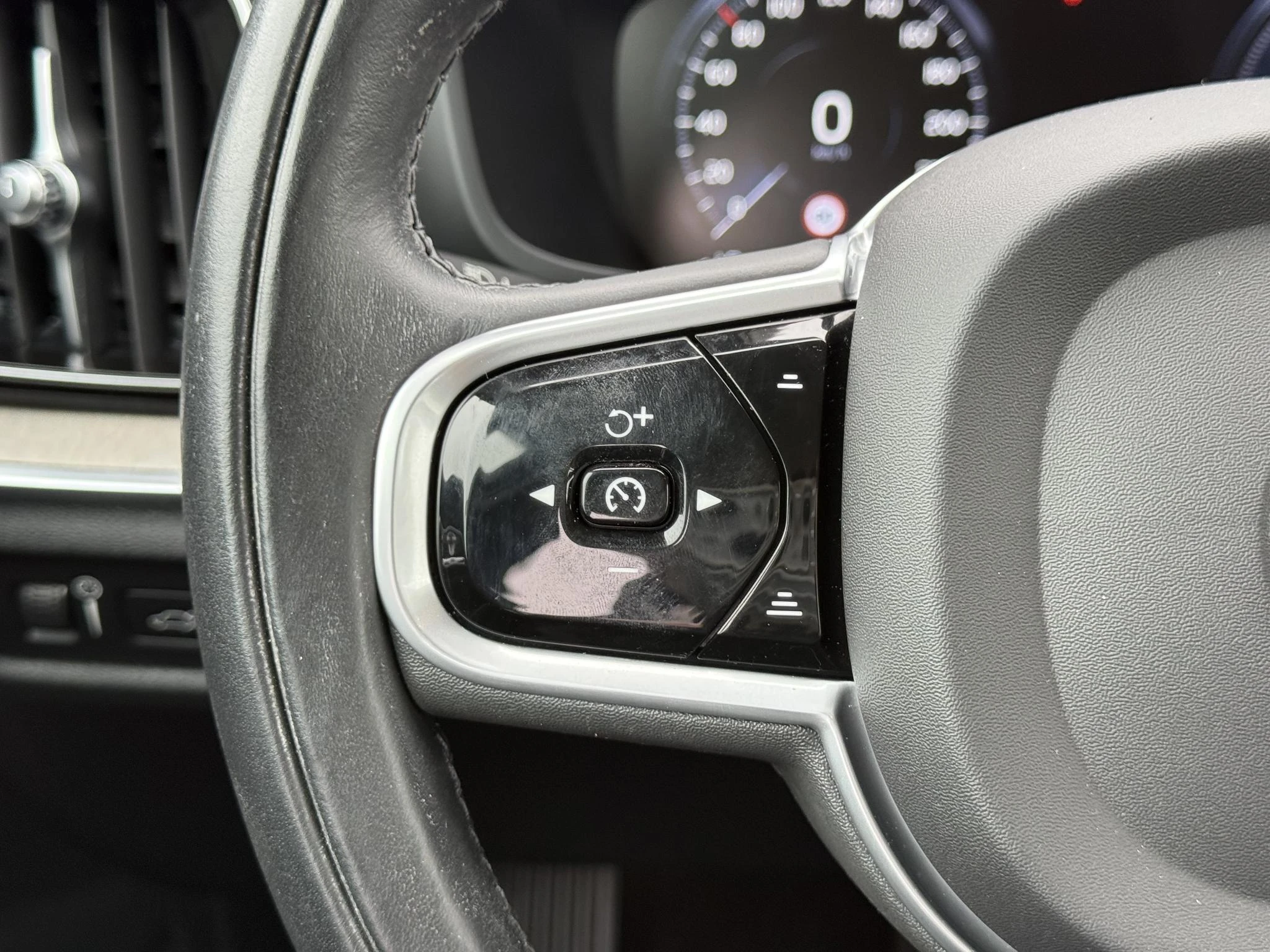 Volvo-V60-image-22