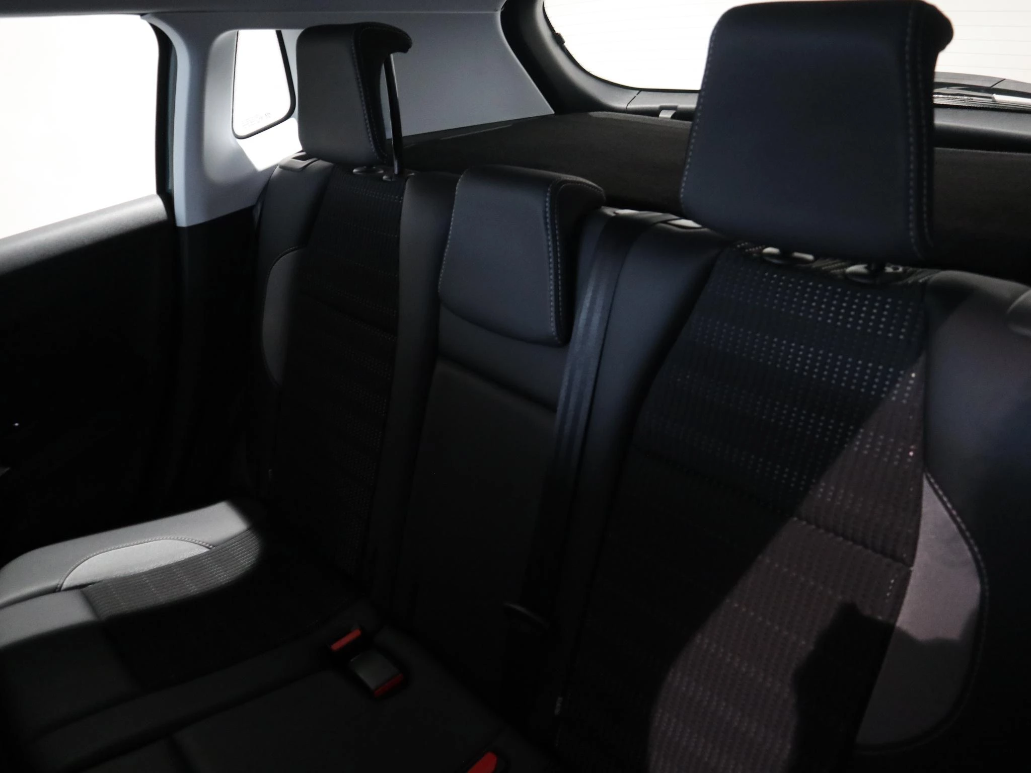 Peugeot-2008-image-8